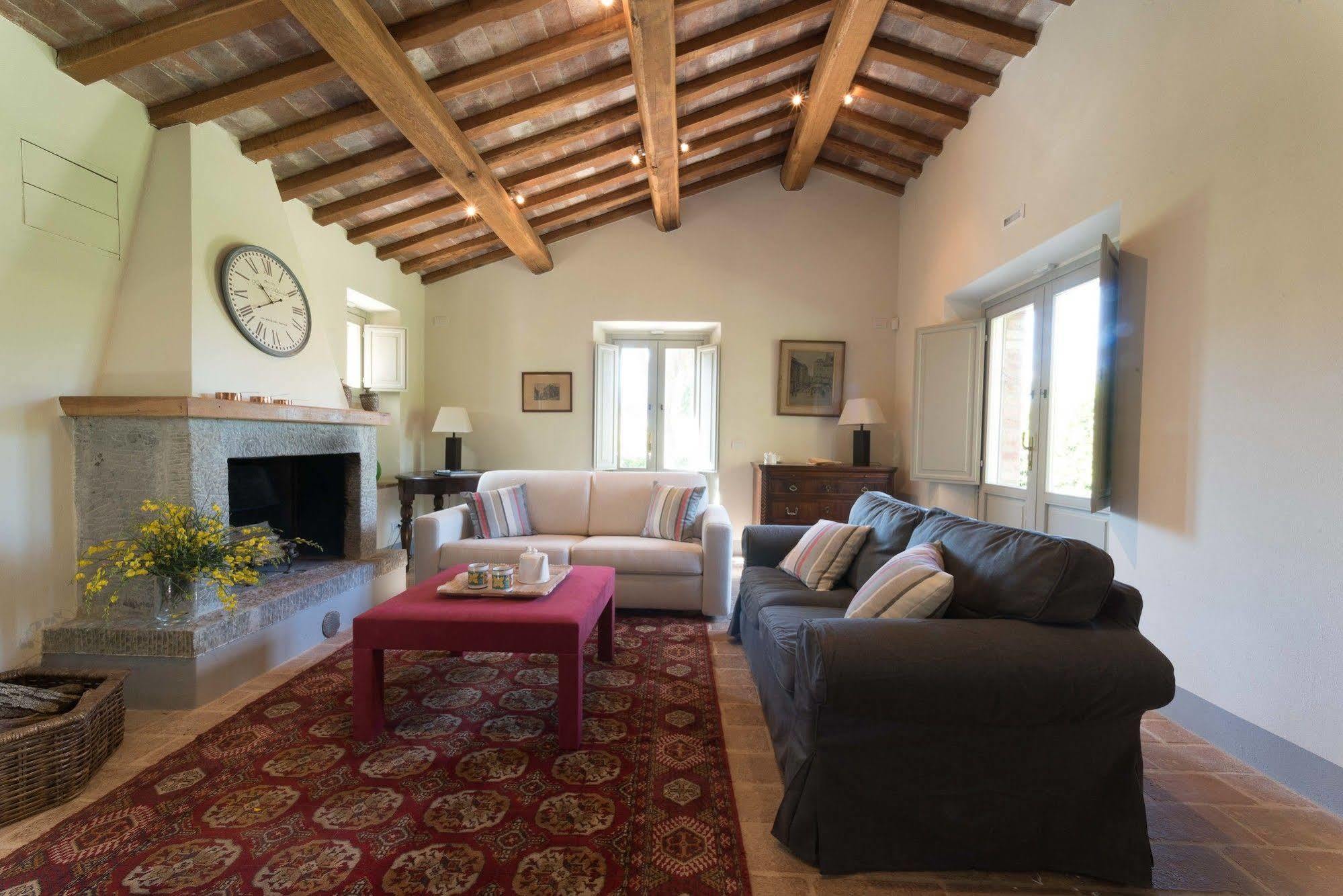 Tenuta Santo Pietro Pienza Bagian luar foto